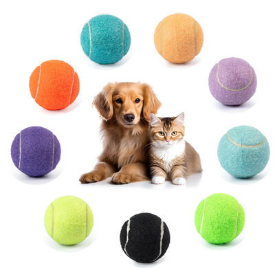 kaufen Tenniskugeln für Haustiere Interaktive Hunde-Spielzeugkugeln Kautschukwurf Hunde kauen Spielzeugn Makkarone Farbe Online-Herstellung
